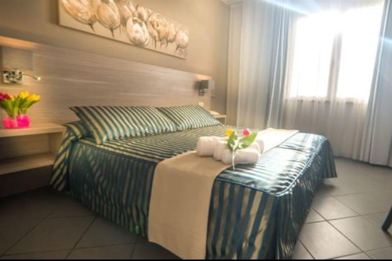Hg Hotel Il Settebello Марина-ди-Чечина Экстерьер фото