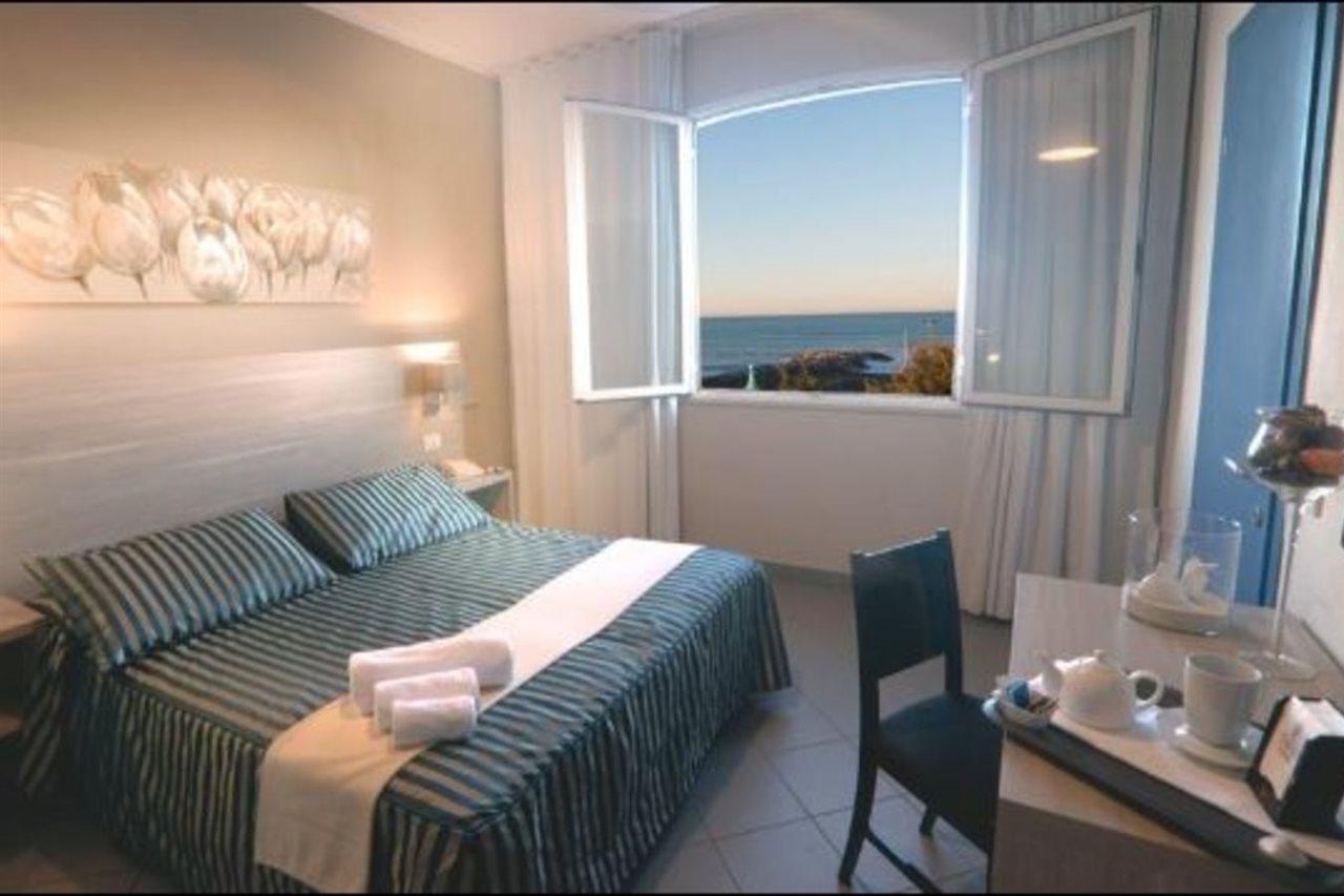 Hg Hotel Il Settebello Марина-ди-Чечина Экстерьер фото