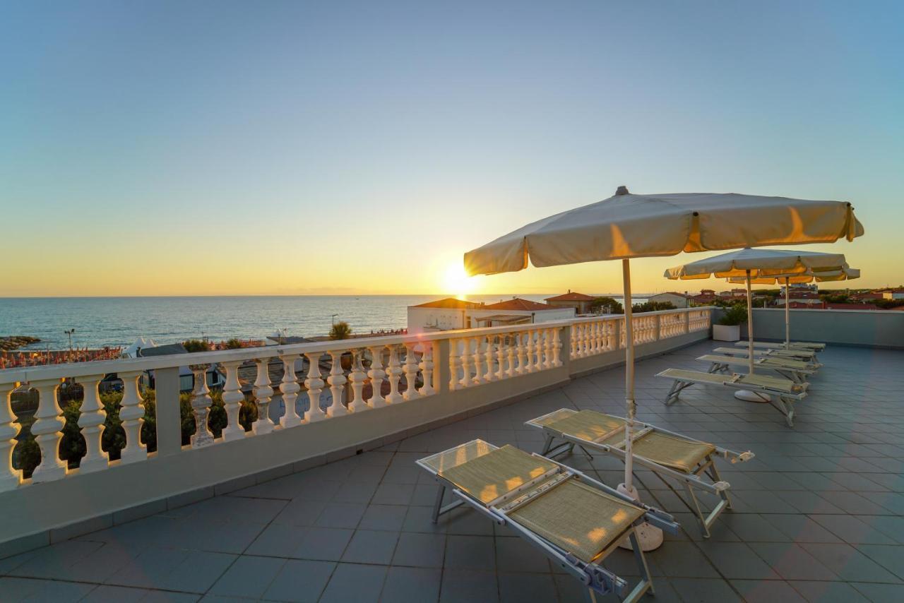 Hg Hotel Il Settebello Марина-ди-Чечина Экстерьер фото
